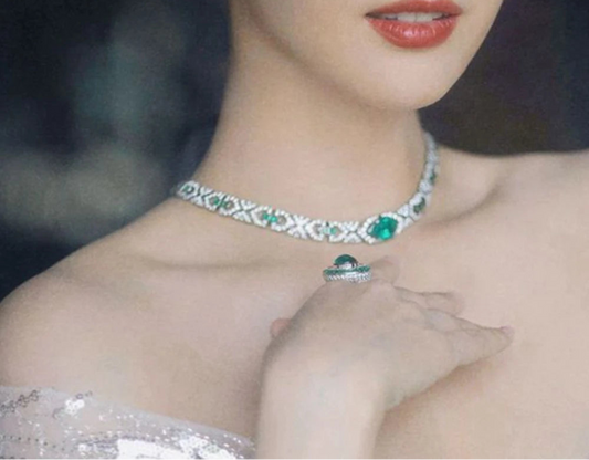 Luxury Emerald Crystal Necklace – 925 Sterling Silver Women’s Elegant Jewelry