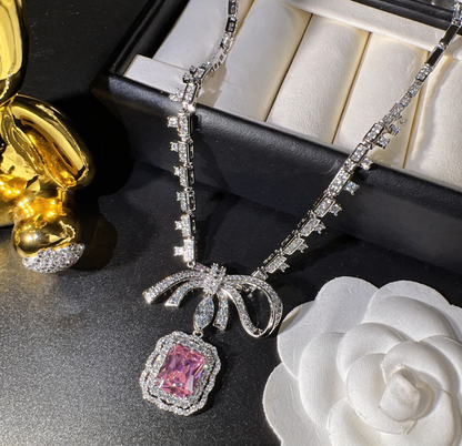 Luxury Zirconia Necklace & Earrings Set – Elegant Bow Design