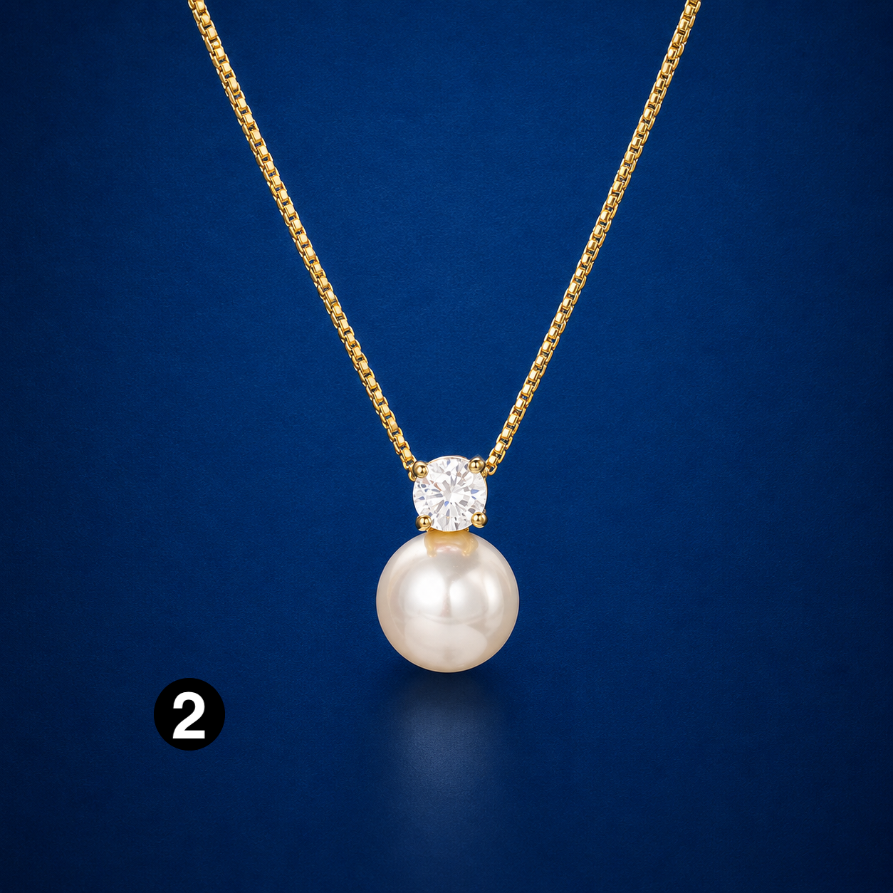 Elegant Pearl Necklace Made of Stainless Steel and Gold-Plated with Zircon