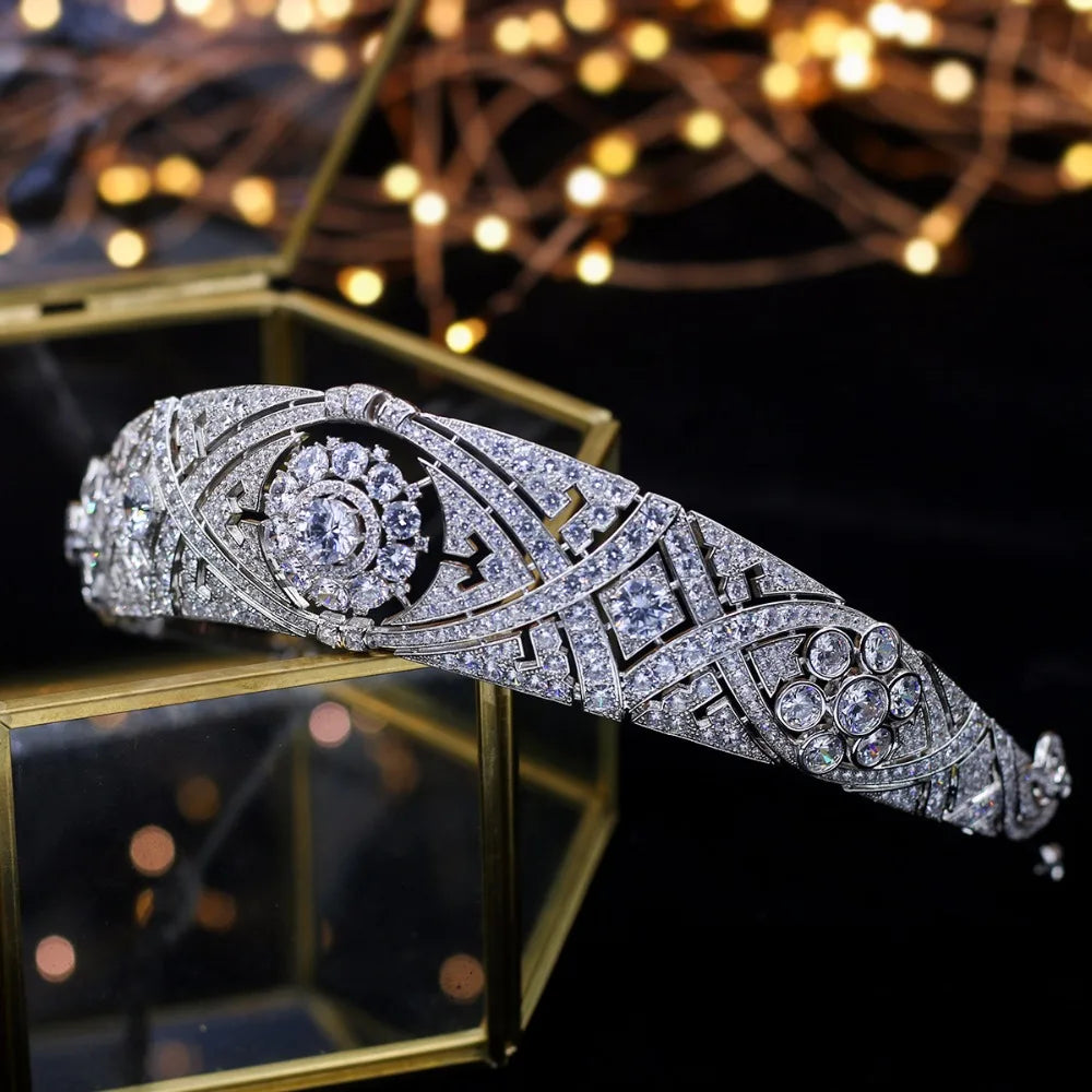 Royal Crystal Bridal Crown – Luxury Wedding Tiara for Brides