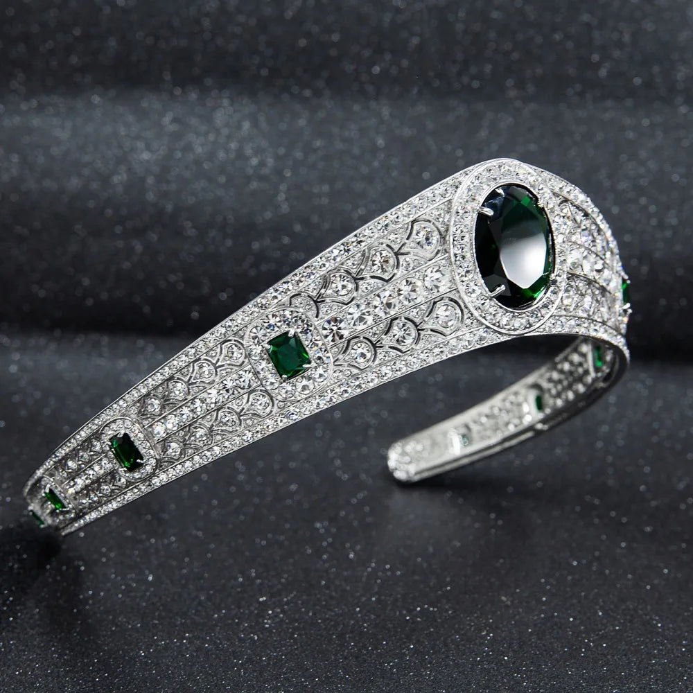 Royal Emerald Queen Tiara – Luxurious Wedding Crown with Green Crystals