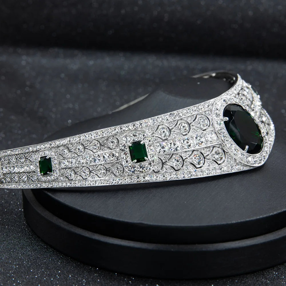 Royal Emerald Queen Tiara – Luxurious Wedding Crown with Green Crystals