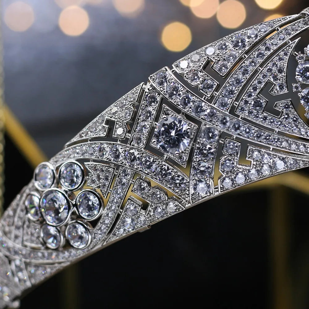Royal Crystal Bridal Crown – Luxury Wedding Tiara for Brides