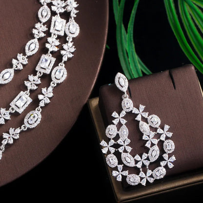 Luxury 3-Layer Pearl Necklace & Earring Set – Timeless Glamour for Elegant Occasions