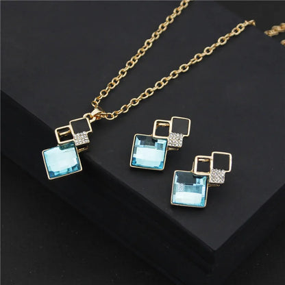 Luxury Geometric Crystal Set – Elegant Necklace & Earrings