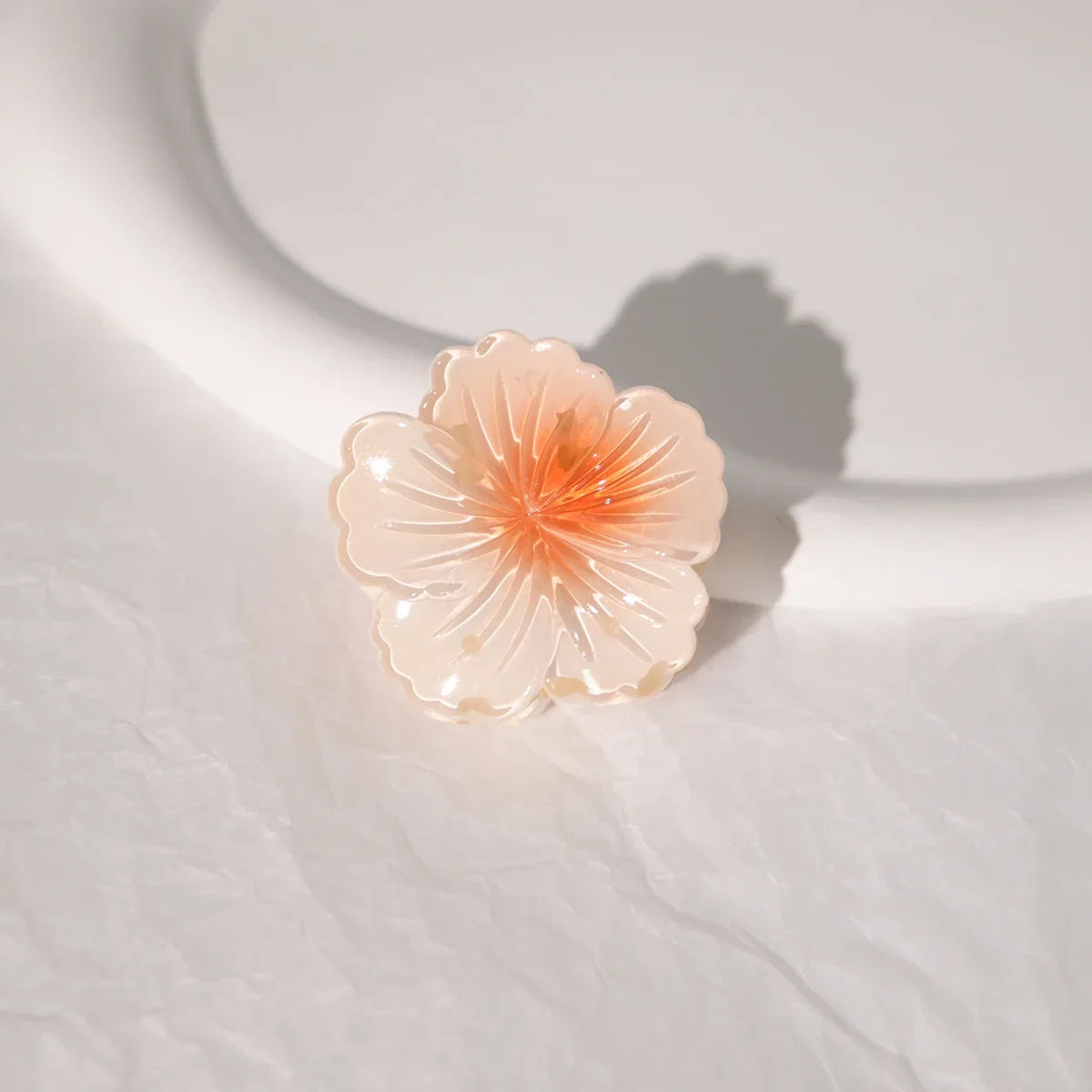 Korean Pastel Flower Hair Claw – Soft Resin Bloom Clip