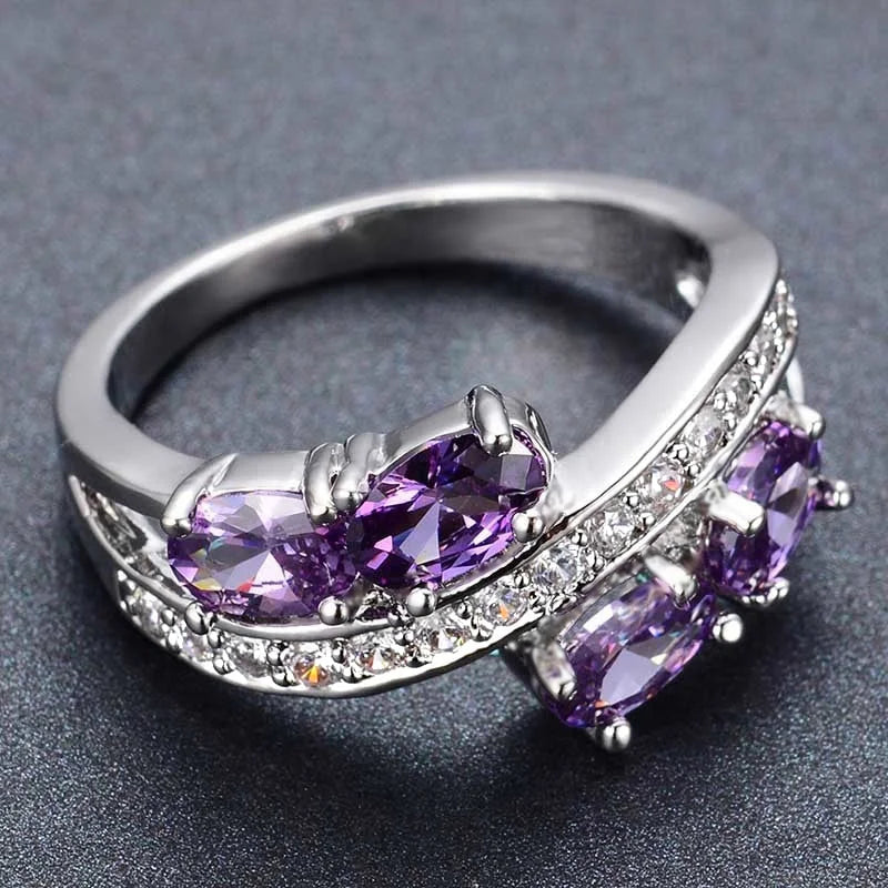 Elegant Purple Zirconia Ring – Luxurious Design with Sparkling Silver Shine