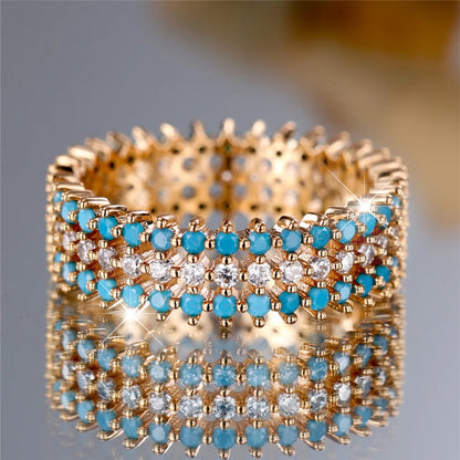 White Zircon Vintage Ring in Gold Elegance