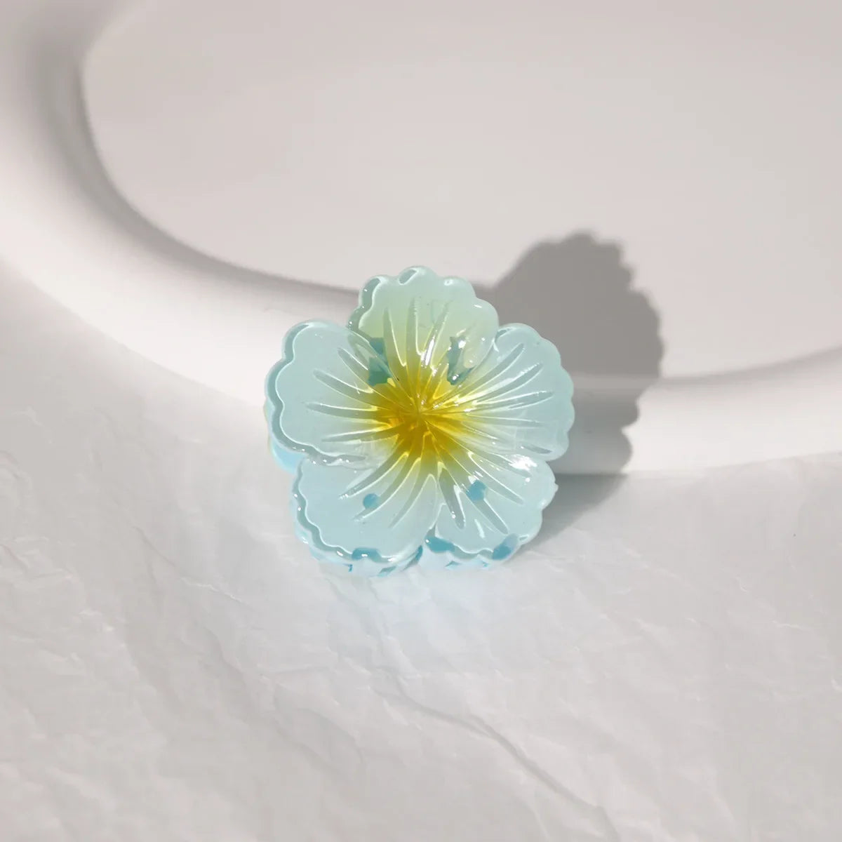Korean Pastel Flower Hair Claw – Soft Resin Bloom Clip