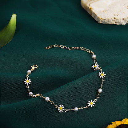 Elegant Daisy Flower Anklet with Pearl Charms – Chic Women’s Summer Foot Jewelry