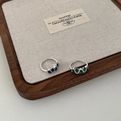 Elegant Women's Ring In 925 Sterling Silver, Adorned With High - Quality Gemstones