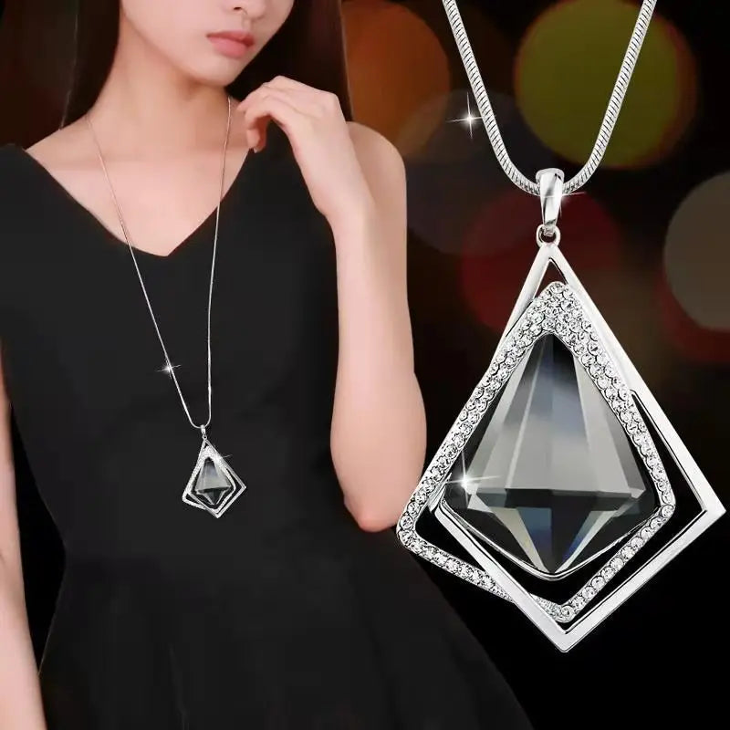 Fashion Long Crystal Pendant Necklace for Women