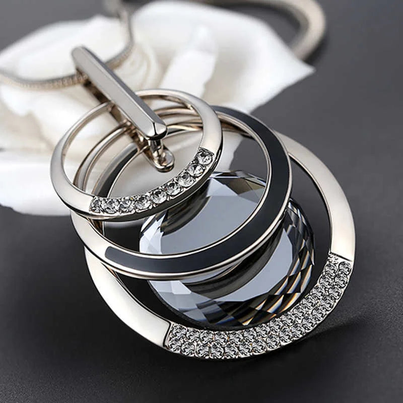 Fashion Long Crystal Pendant Necklace for Women