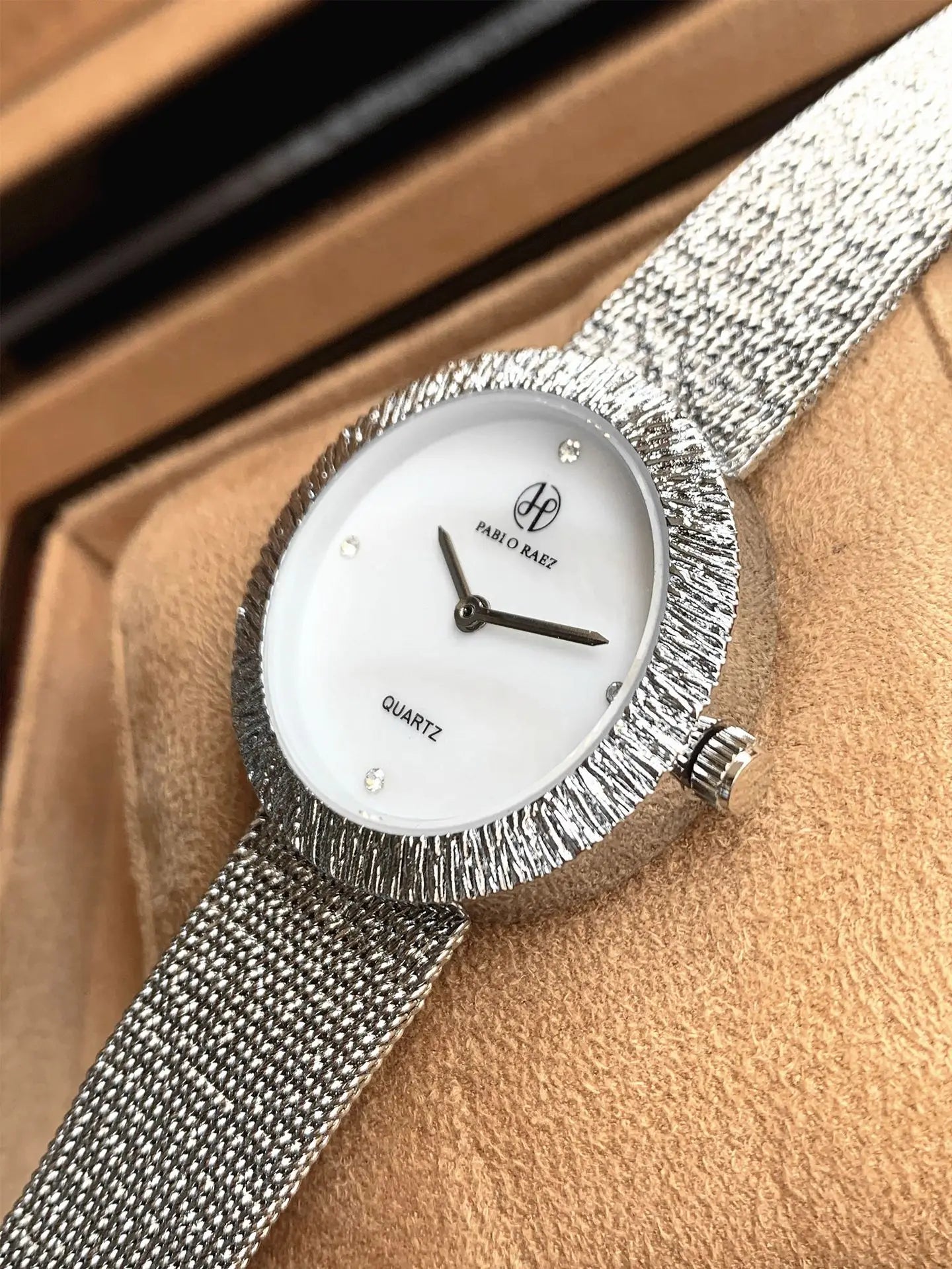 Refined Women's Dress Watch – Modern Classic Timepiece