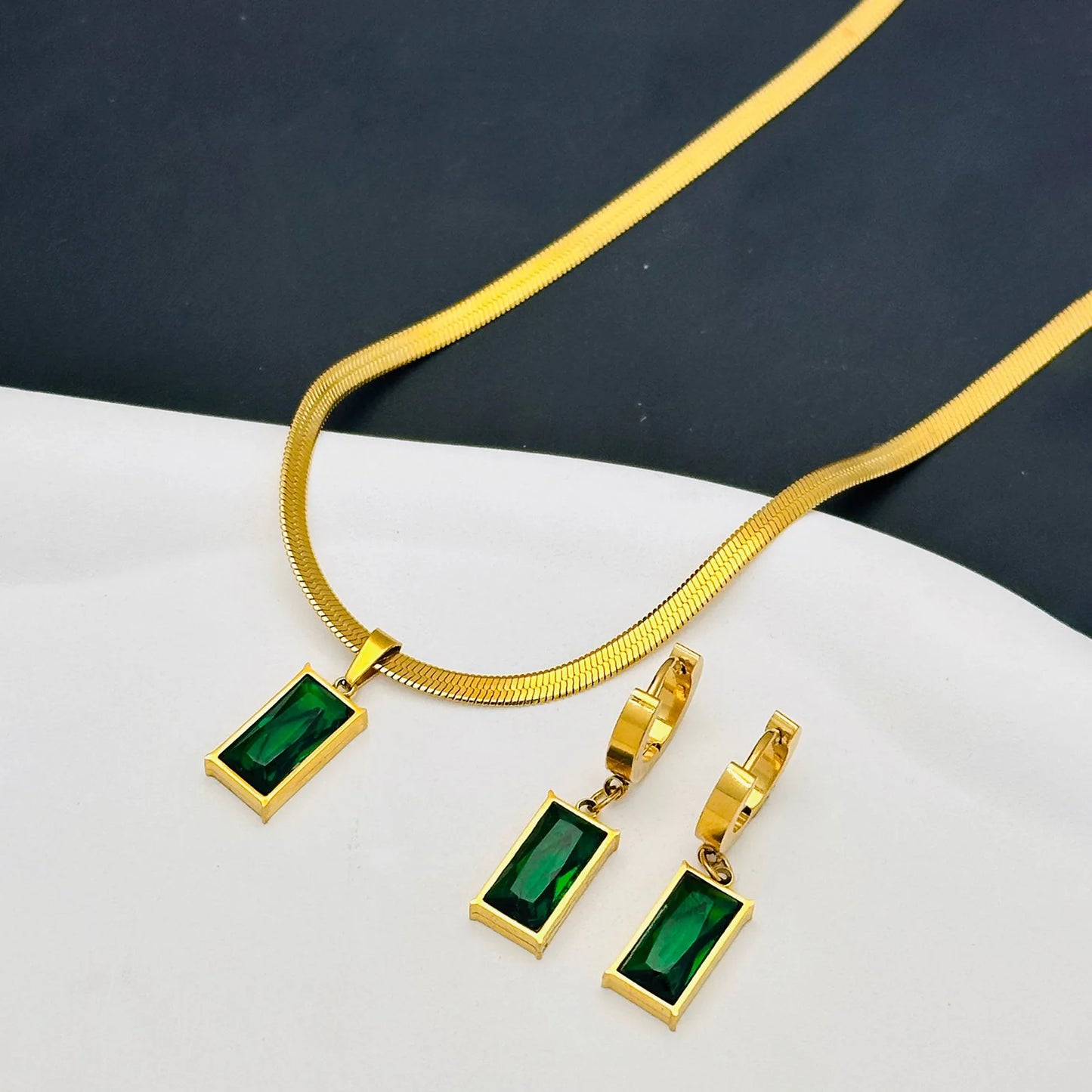 Stainless Steel Rectangle Green Crystal Zircon Pendant Necklace Earrings Fashion  Jewelry Set