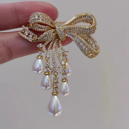 Luxury Crystal Bow Pearl Brooch – Elegant Ribbon Pin for Women