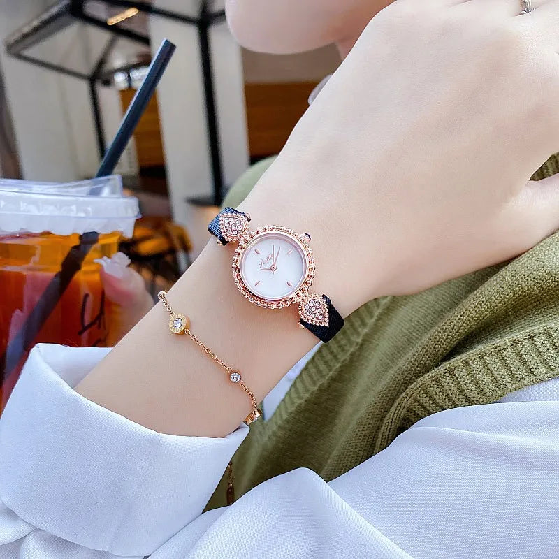 Elegant Vintage Women’s Watch – Luxury Waterproof Quartz with Crystal Details