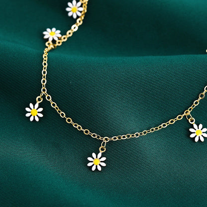 Elegant Daisy Flower Anklet with Pearl Charms – Chic Women’s Summer Foot Jewelry