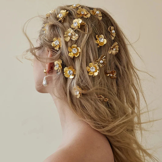 Luxury Gold Floral Hair Pins – Elegant Metal Hair Accessories for Women