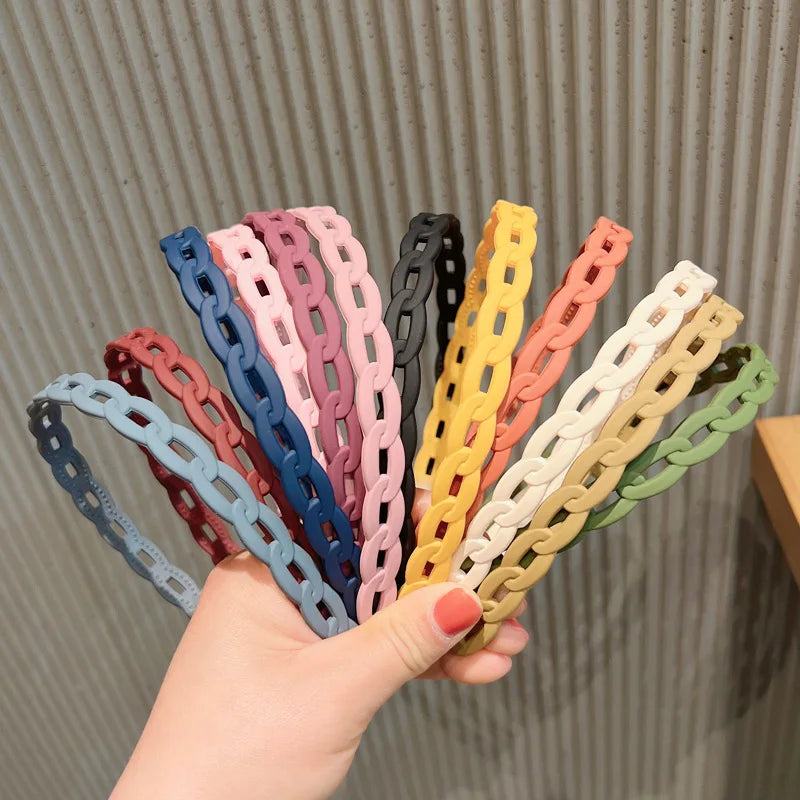 Elegant Matte Resin Hairband – Anti-Slip Hair Accessory for Women