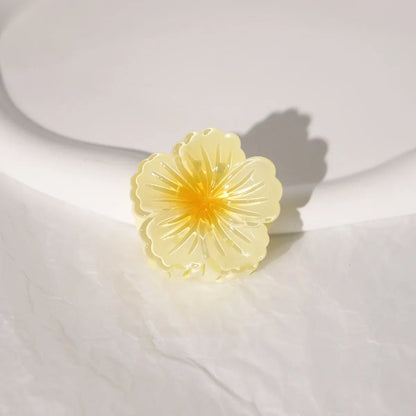 Korean Pastel Flower Hair Claw – Soft Resin Bloom Clip
