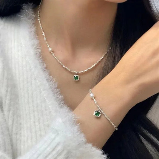 Elegant Green Zircon & Pearl Necklace – 925 Sterling Silver Choker