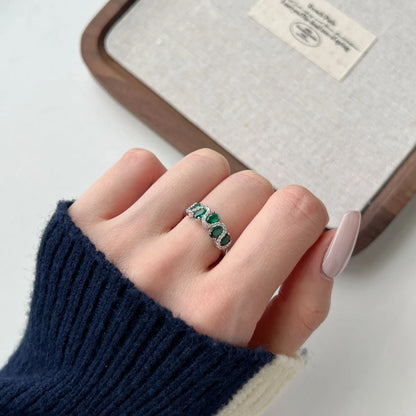 Elegant Women's Ring In 925 Sterling Silver, Adorned With High - Quality Gemstones