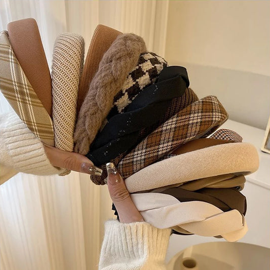 Vintage Padded Checkered Hairband – Soft Wide Sponge Hair Accessory for Women