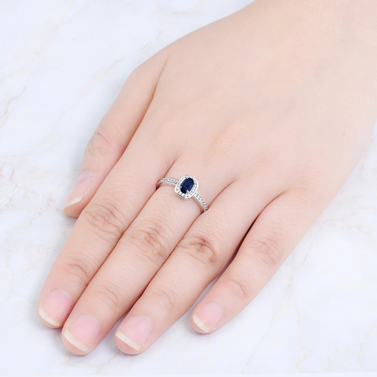 925 Sterling Silver Blue Sapphire Ring – Luxury Engagement Jewelry