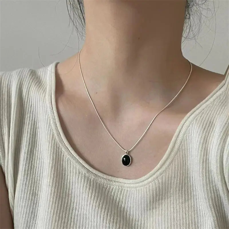 Oval Pendant Necklace For Women Girls Luxury