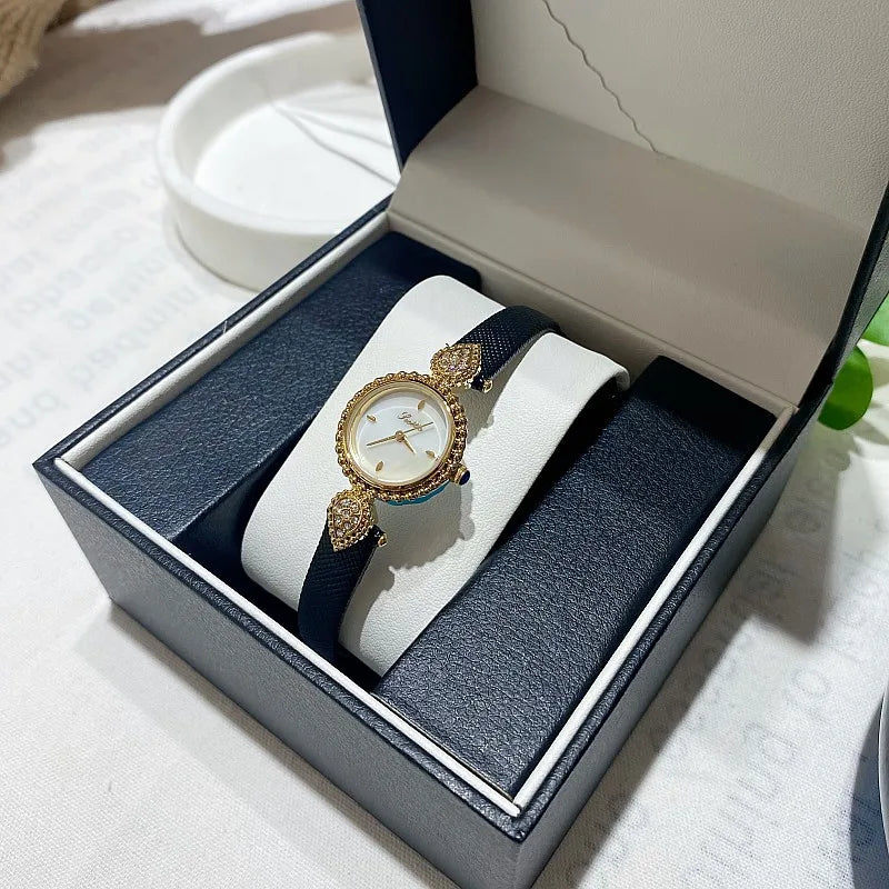 Elegant Vintage Women’s Watch – Luxury Waterproof Quartz with Crystal Details
