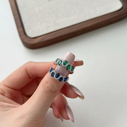 Elegant Women's Ring In 925 Sterling Silver, Adorned With High - Quality Gemstones