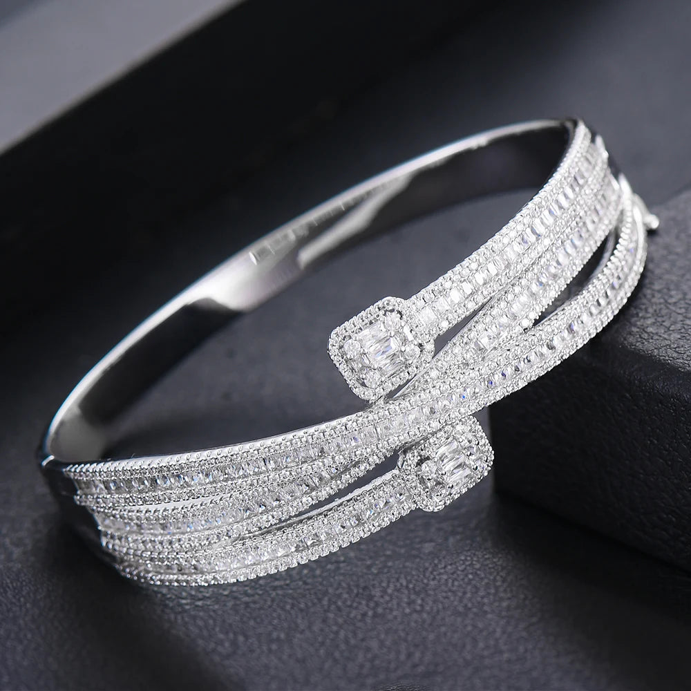 Luxury Crystal Bangle Bracelet for Women – Elegant Wedding & Party Jewelry