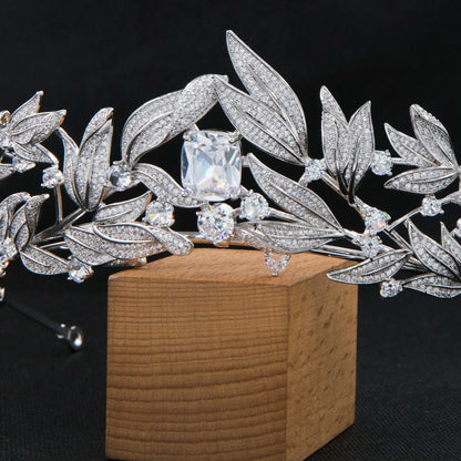 Elegant Crystal Leaf Crown – Luxury Wedding Tiara for Brides