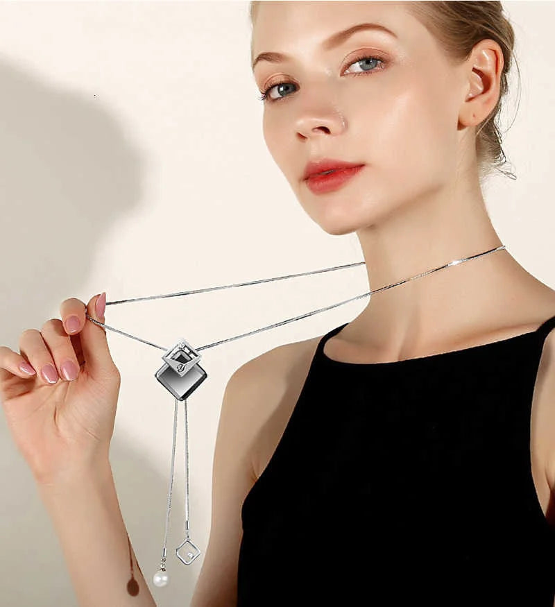 Fashion Long Crystal Pendant Necklace for Women