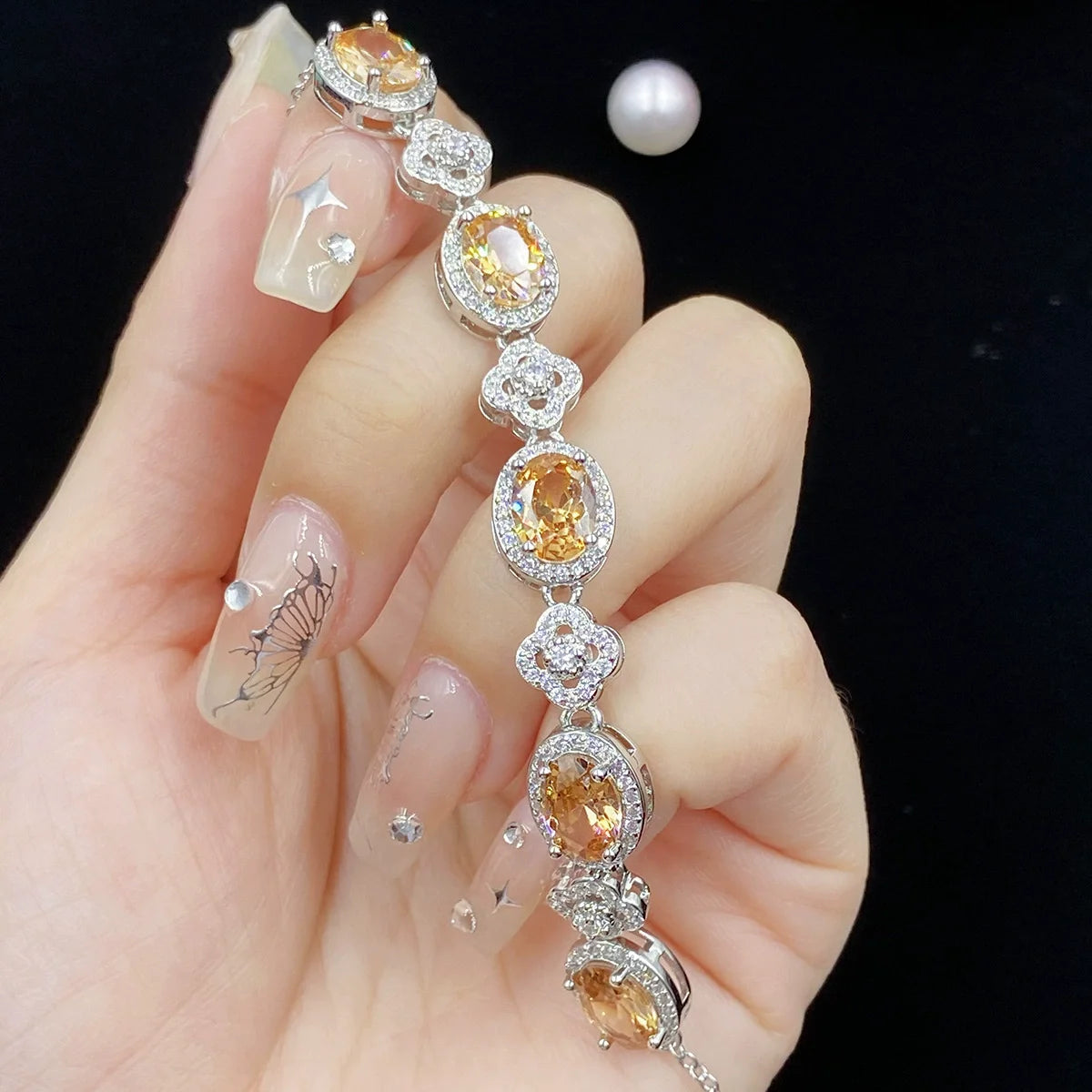 Luxury Champagne Gem Bracelet – Sparkling Elegant Women's Jewelry