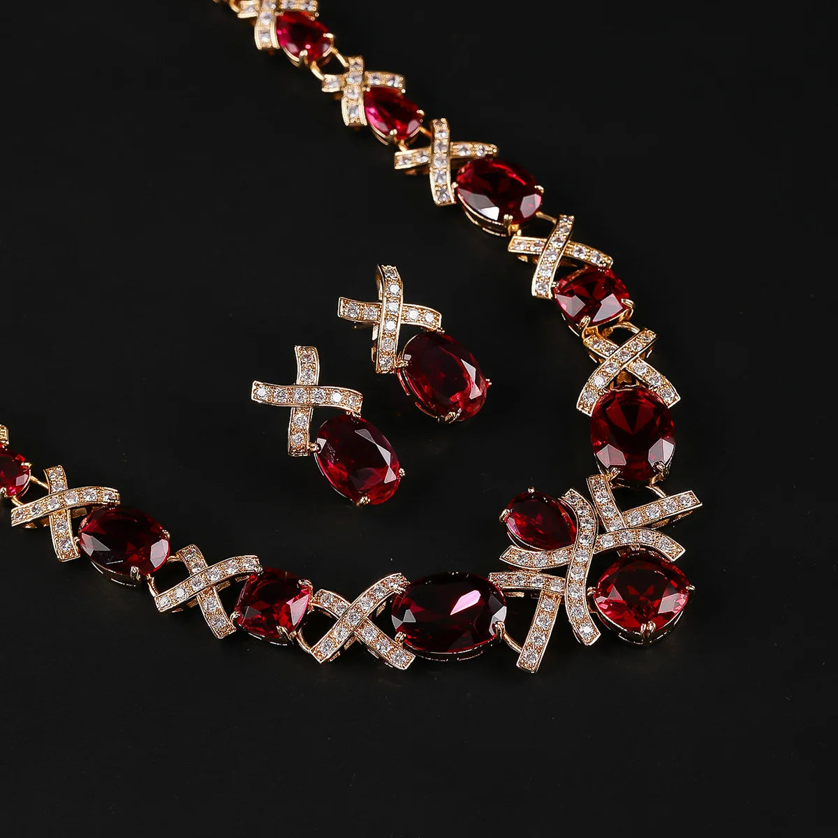 Luxury Crystal Necklace & Earrings Set – Elegant Jewelry for Women’s Parties & Occasions