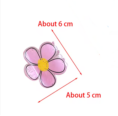 Small Feminine Flower Hair Claw – Cute Pastel Hair Accessory for Women & Girls