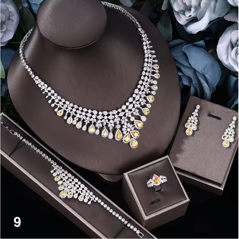 Luxury Bridal Jewelry Set – 4 Pieces with Zirconia Shine