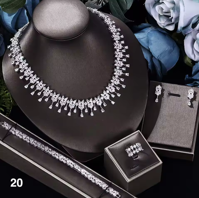 Luxury Bridal Jewelry Set – 4 Pieces with Zirconia Shine
