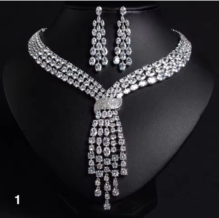 Luxury Water Drop Necklace & Earrings Set – Elegant Jewelry for Parties & Occasions