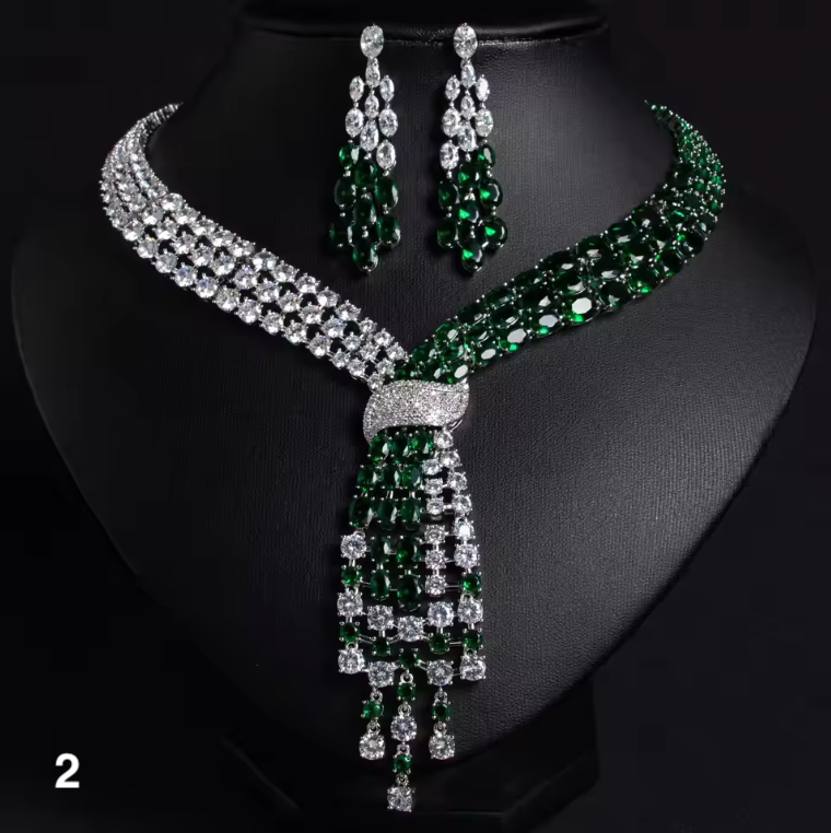 Luxury Water Drop Necklace & Earrings Set – Elegant Jewelry for Parties & Occasions