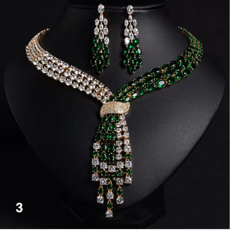 Luxury Water Drop Necklace & Earrings Set – Elegant Jewelry for Parties & Occasions