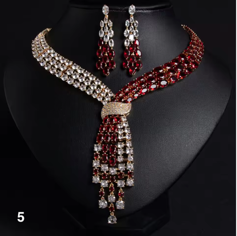 Luxury Water Drop Necklace & Earrings Set – Elegant Jewelry for Parties & Occasions