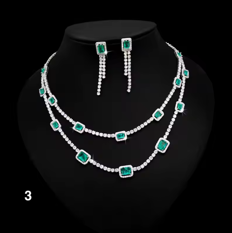 Luxury Crystal Necklace Set – Double-Layer Elegance for Special Occasions