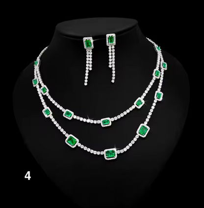 Luxury Crystal Necklace Set – Double-Layer Elegance for Special Occasions