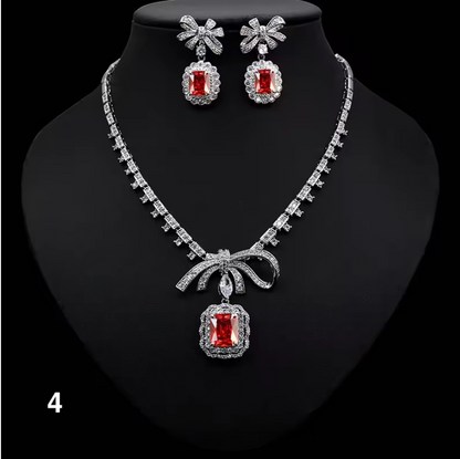 Luxury Zirconia Necklace & Earrings Set – Elegant Bow Design