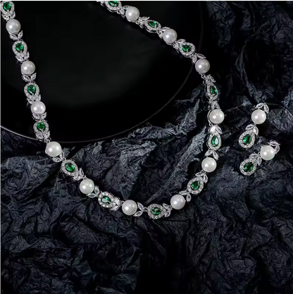 Royal Pearl & Emerald Jewelry Set – Elegant Necklace & Earrings for Women