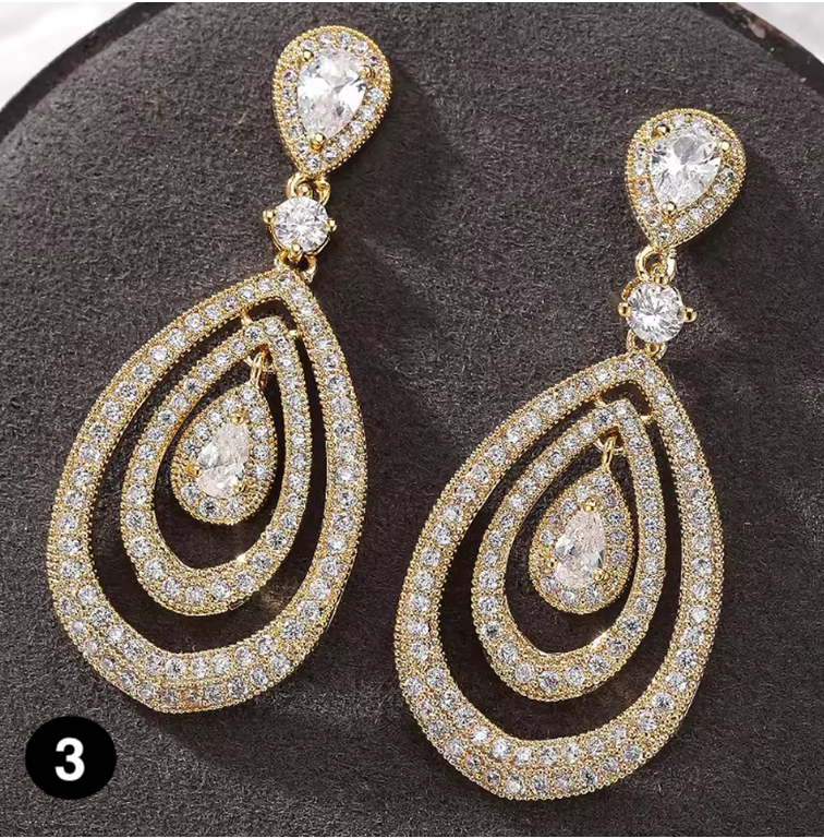 Luxurious high-quality zircon earrings, perfect for parties, weddings, and joyful occasions