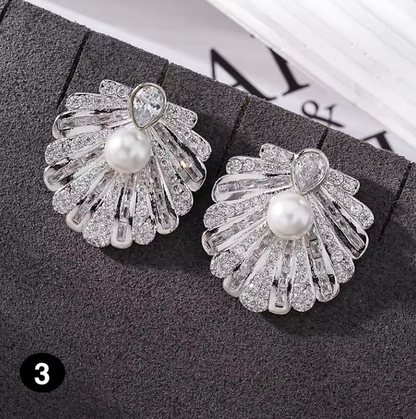 Luxury Shell Zircon Stud Earrings – Elegant Waterdrop Design
